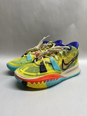 Nike Yellow/Blue/Purple Multicolor Sneakers